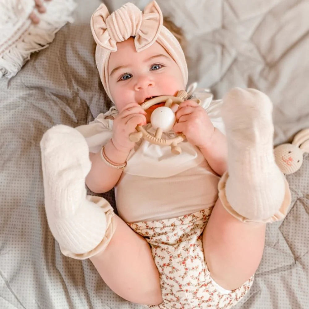 Giraffe Teether and Rattle - Taupe - 0m+